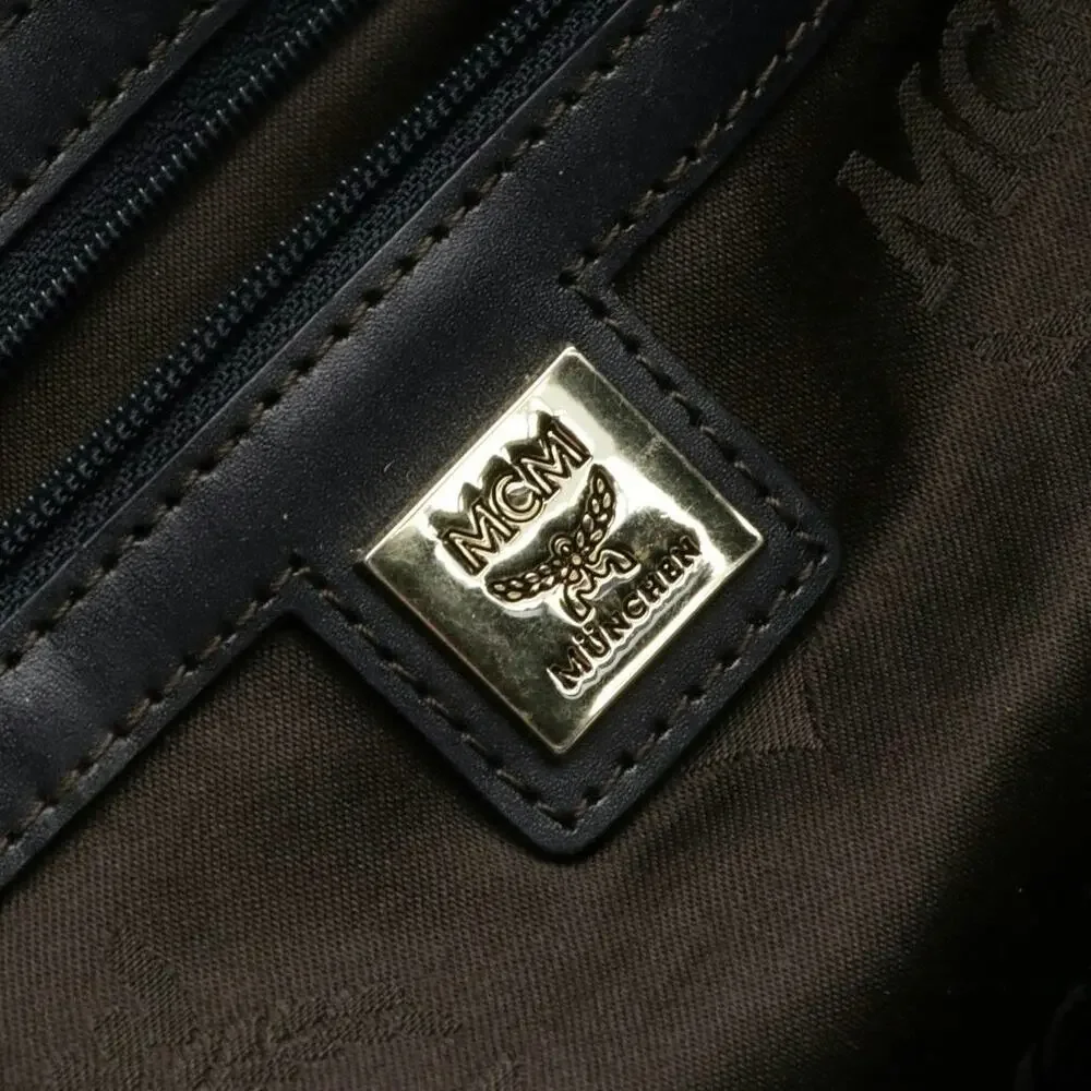 Authenticated MCM Black Hobo Visetos Canvas & Calfskin Leather Purse